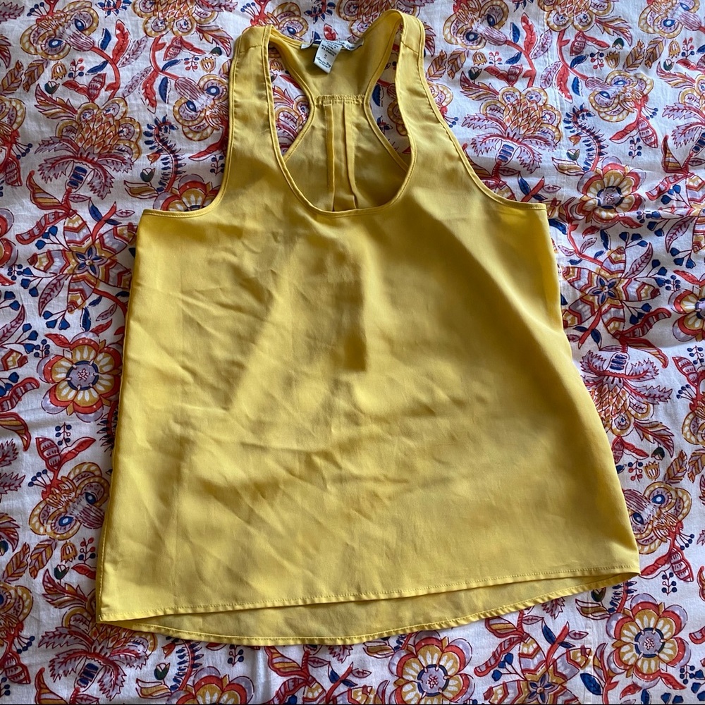 Yellow silk Crepe like American Rag Tank Top Small